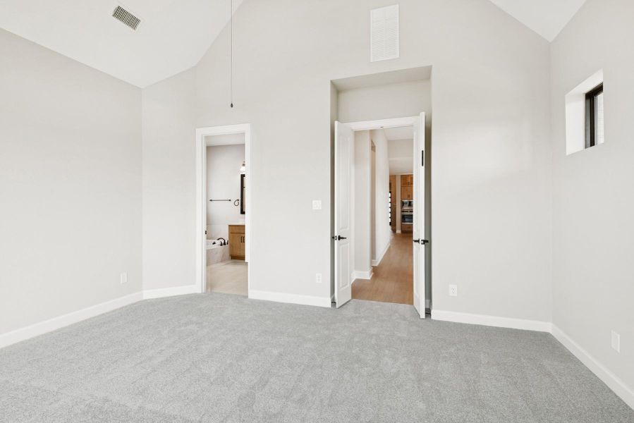 Spacious, unfurnished interior of a new home in Grange 45' Homesites, Katy (Image 20).