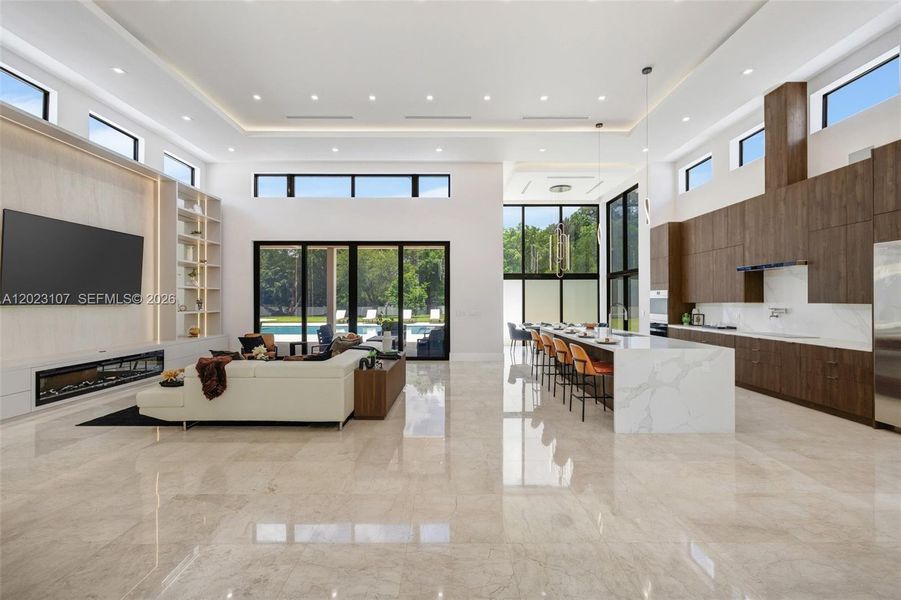 Community amenities in , Cooper City (Image 32).