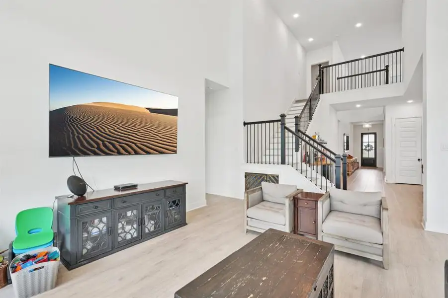 Furnished interior view inside a new home in , Fort Worth (Image 17).
