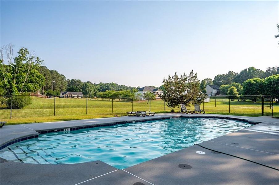 Community amenities in , Calhoun (Image 29).