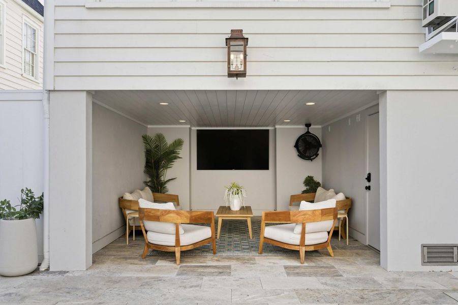 Exterior details and patio area of a home in , Charleston (Image 34).