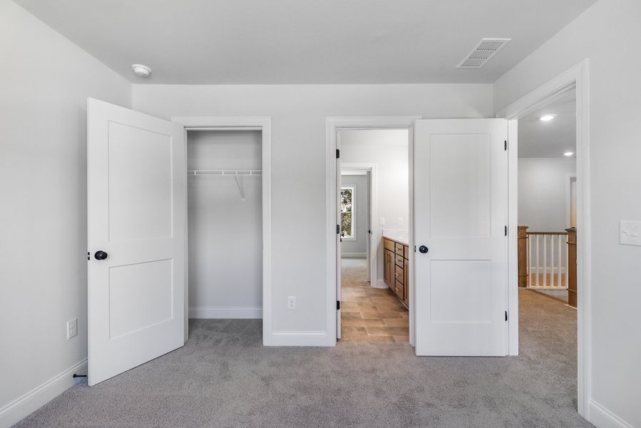 Spacious, unfurnished interior of a new home in Woodland Hills, Loganville (Image 33). Spacious, unfurnished interior of a new home in Woodland Hills, Loganville (Image 33).