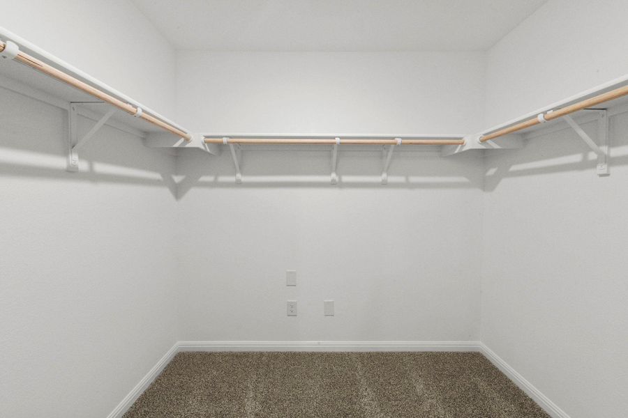 Spacious, unfurnished interior of a new home in , San Marcos (Image 39).