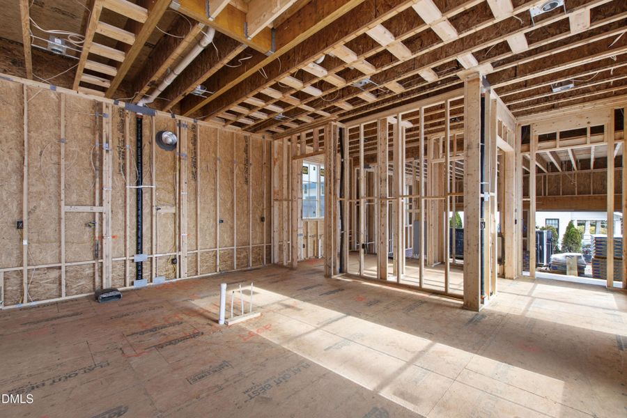 1500 Scales St Kitchen