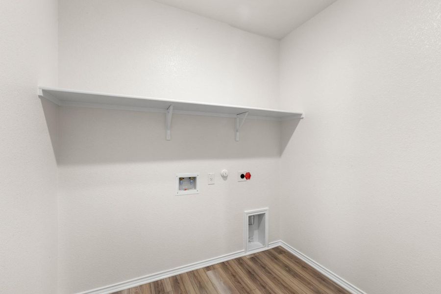 Spacious, unfurnished interior of a new home in Salerno - Classic Collection, Round Rock (Image 16).