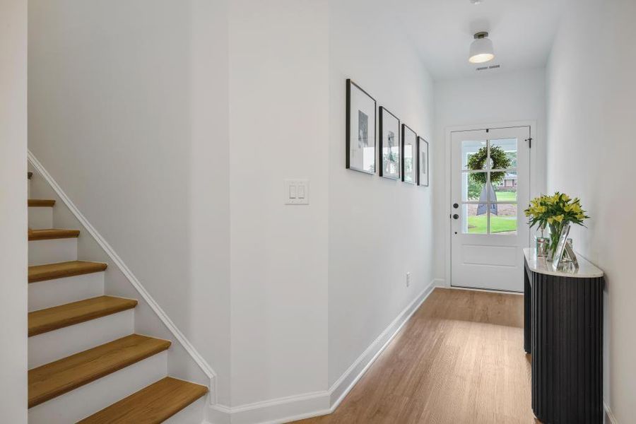 Spacious, unfurnished interior of a new home in , Kennesaw (Image 23).