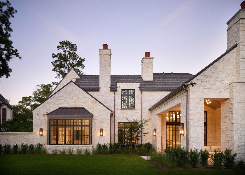 Image 40 of a home in .