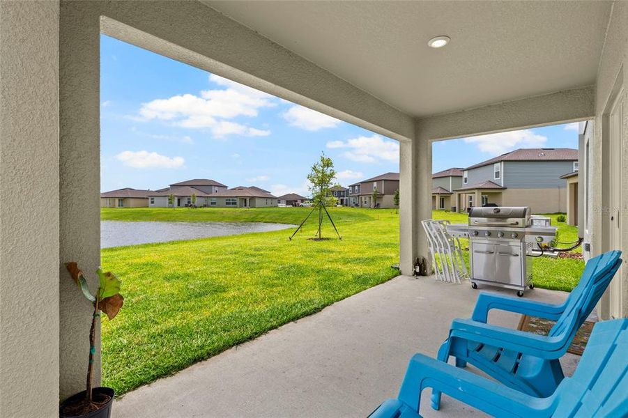 Exterior details and patio area of a home in Prosperity Lakes, Parrish (Image 4). Exterior details and patio area of a home in Prosperity Lakes, Parrish (Image 4).