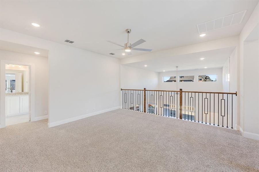 Spacious, unfurnished interior of a new home in The Lakes at Parks of Aledo, Aledo (Image 39).