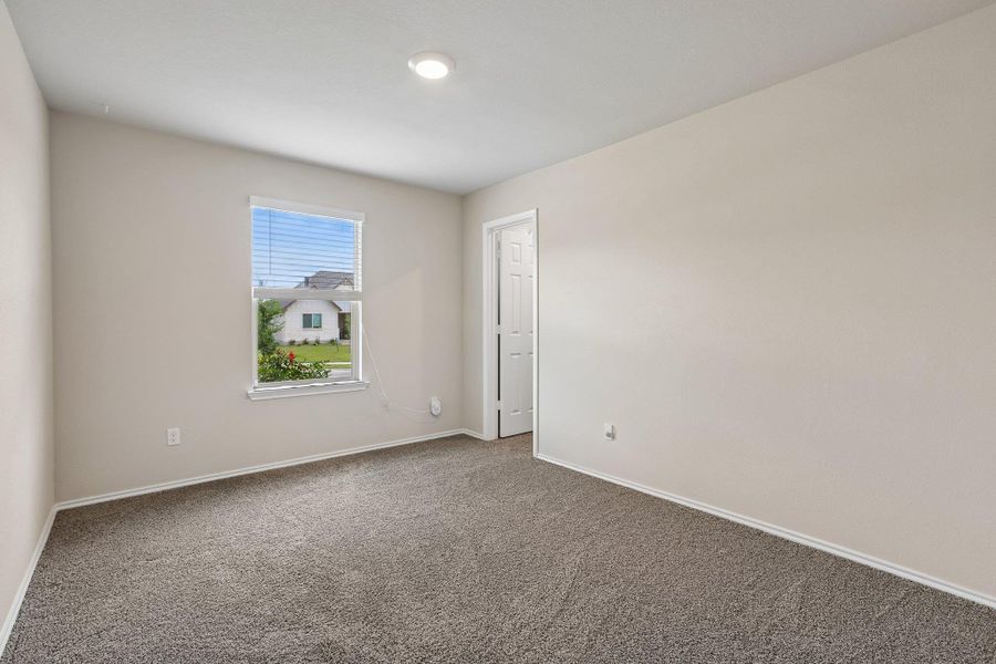 Spacious, unfurnished interior of a new home in , Copperas Cove (Image 21).
