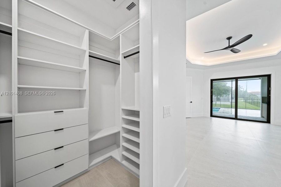 Image 55 of a home in .