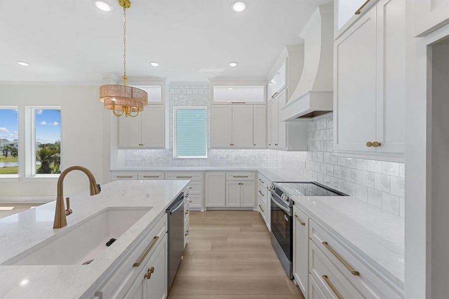 Furnished interior view inside a new home in , Galveston (Image 4).