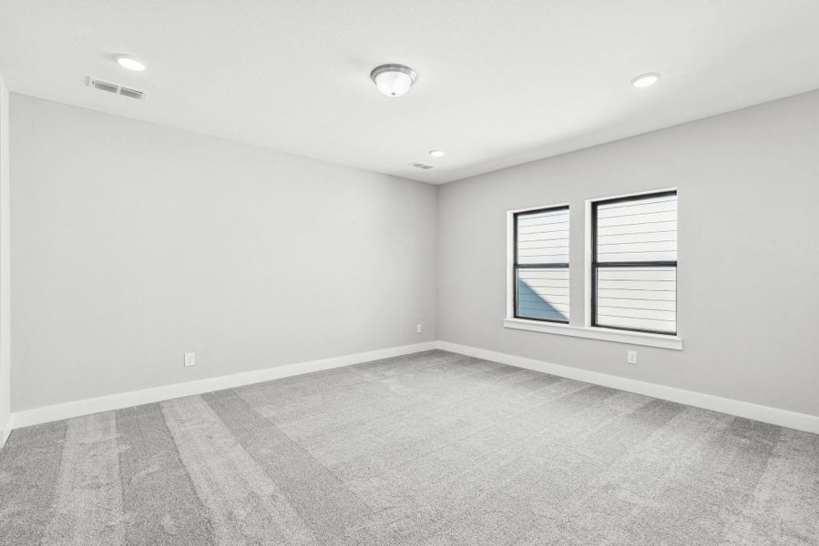 Spacious, unfurnished interior of a new home in ARTAVIA 50' Homesites, Conroe (Image 24).