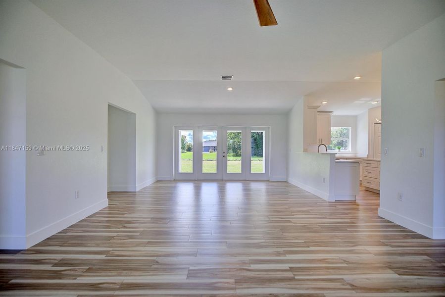 Image 38 of a home in .