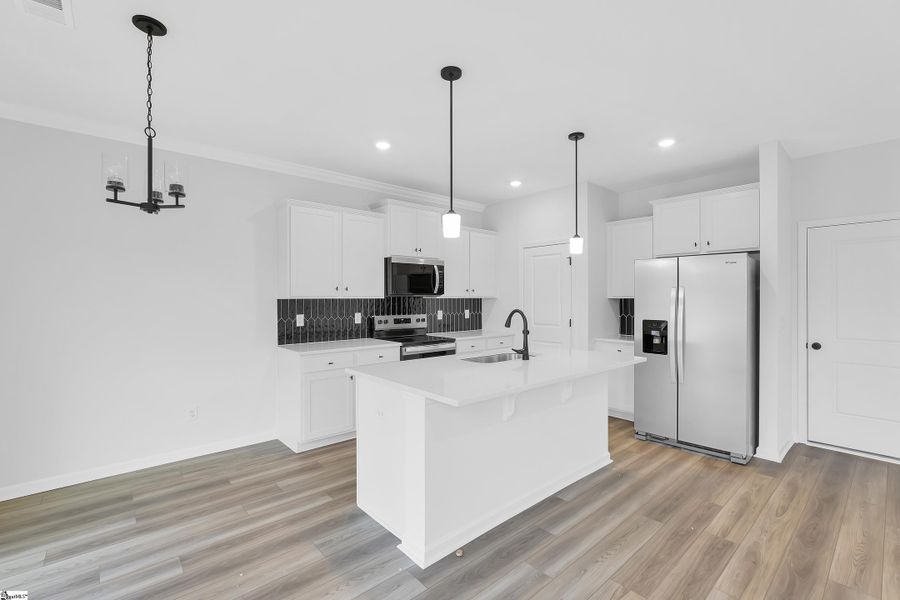 Furnished interior view inside a new home in Sedona, Greenville (Image 12).