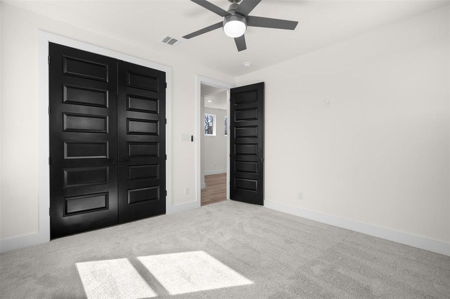Spacious, unfurnished interior of a new home in , Dallas (Image 27).