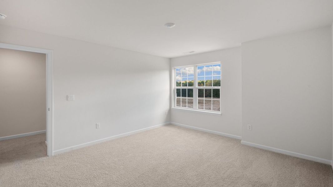 Spacious, unfurnished interior of a new home in Aurora Acres, Snow Camp (Image 23).