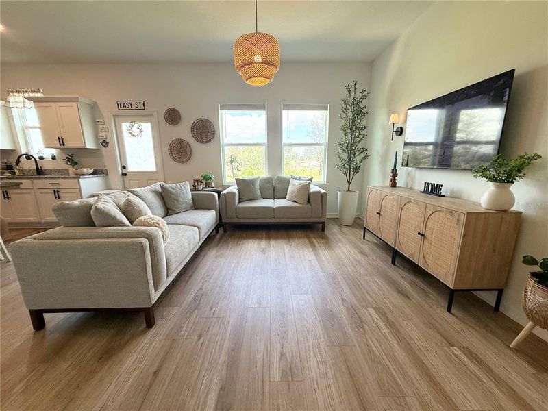 Spacious Living Area Spacious Living Area