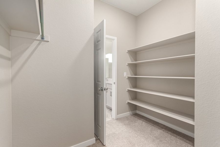 Image 26 of a home in Painted Prairie.