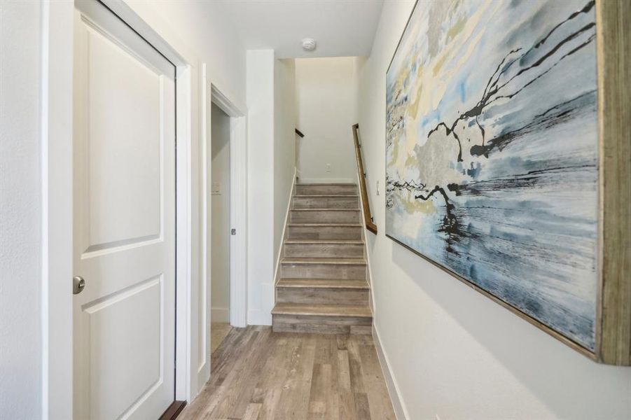 Spacious, unfurnished interior of a new home in , Lewisville (Image 20).