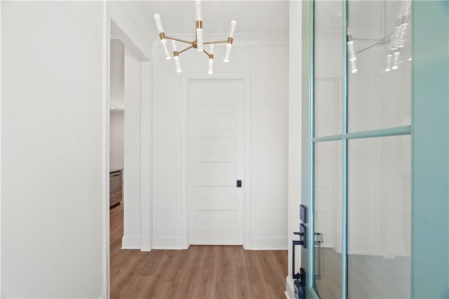 Spacious, unfurnished interior of a new home in , Calhoun (Image 16).