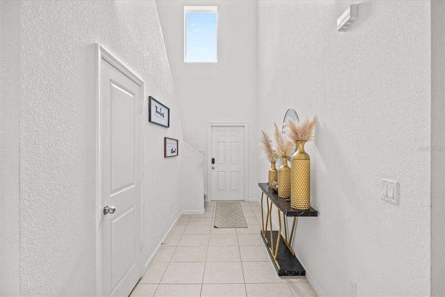 Furnished interior view inside a new home in , Fort Pierce (Image 8).