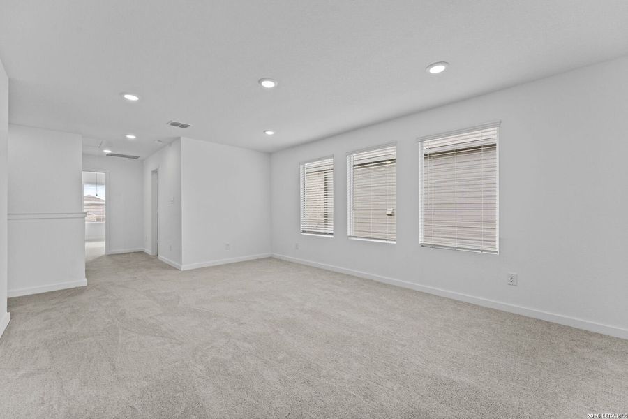 Spacious, unfurnished interior of a new home in Hightop Ridge, Converse (Image 15).