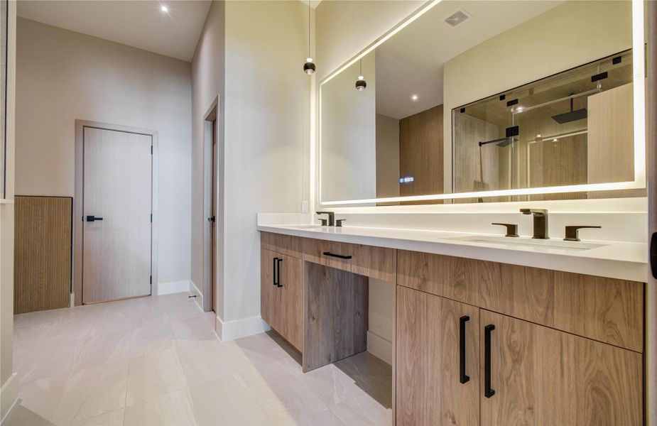 Furnished interior view inside a new home in , Houston (Image 34).