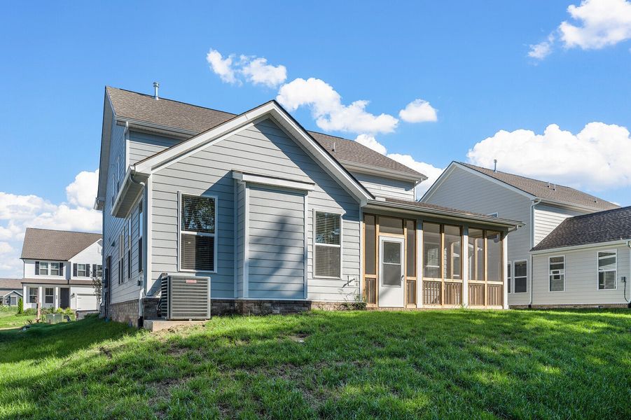 5br New Home in Spring Hill, TN.  - Slide 4