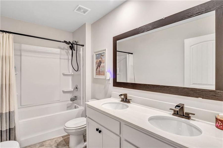 Furnished interior view inside a new home in Thompson Ridge, Dallas (Image 7).