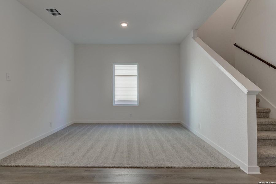 Spacious, unfurnished interior of a new home in Saddlebrook Ranch, Schertz (Image 22).