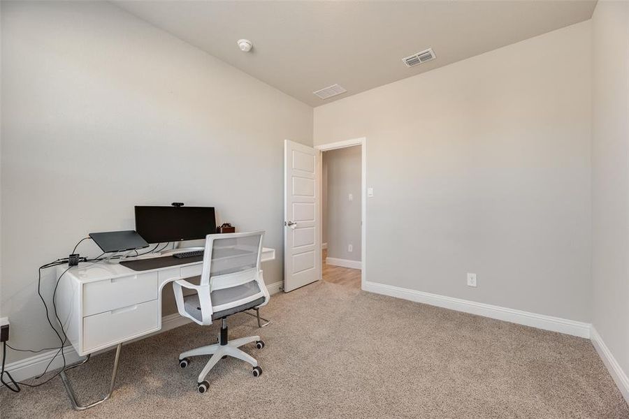 Furnished interior view inside a new home in , Denton (Image 9).