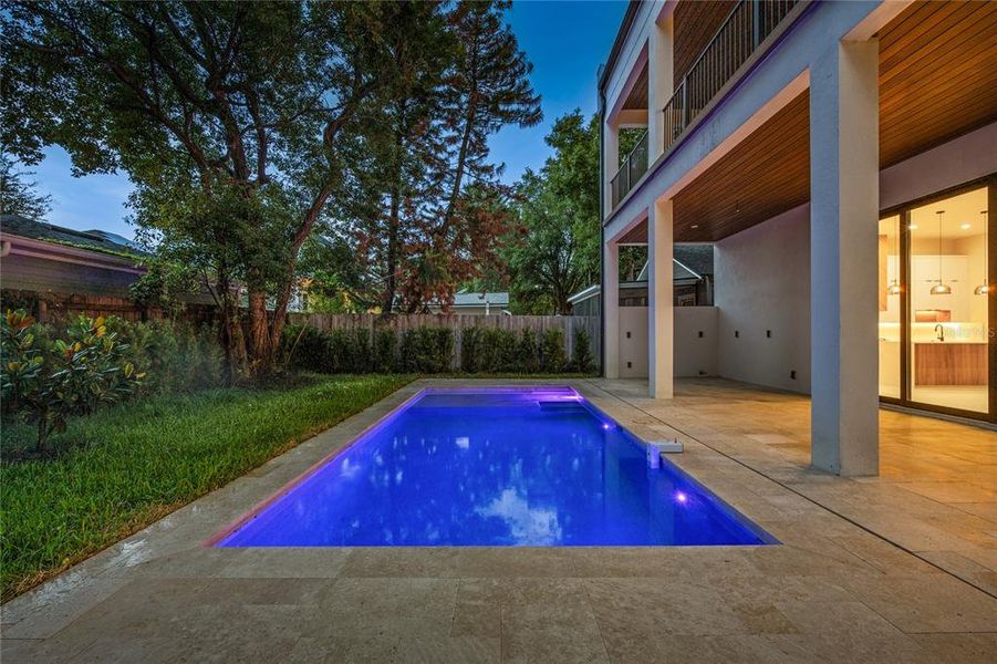 Exterior details and patio area of a home in , Orlando (Image 33).
