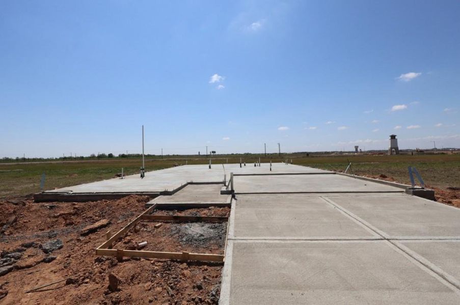 Every foundation at DWH is engineered and it’s inspected three times! We do not do “batch” testing. Rest easy knowing your foundation comes with a 10 year warranty. Every foundation at DWH is engineered and it’s inspected three times! We do not do “batch” testing. Rest easy knowing your foundation comes with a 10 year warranty.