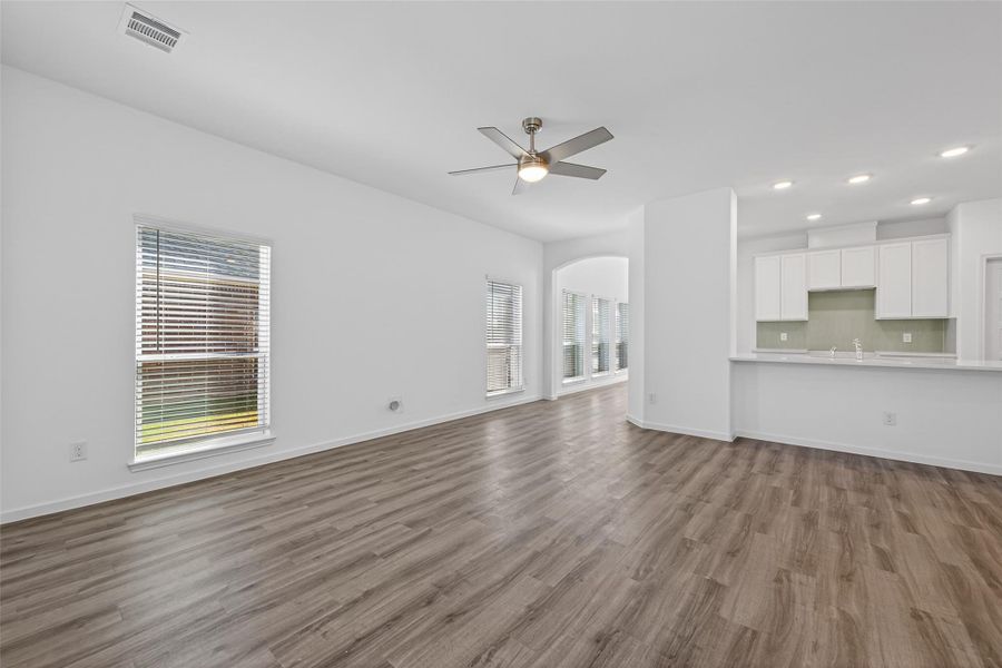 Spacious, unfurnished interior of a new home in Enclave at Willis, Willis (Image 44). Spacious, unfurnished interior of a new home in Enclave at Willis, Willis (Image 44).