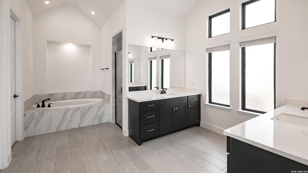 Furnished interior view inside a new home in Cibolo Valley Heights, Cibolo (Image 8).
