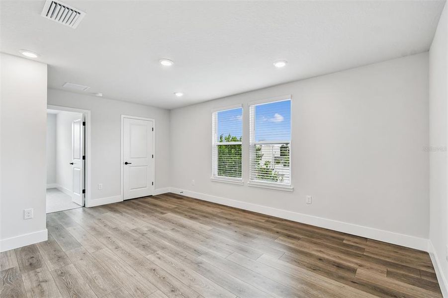 Spacious, unfurnished interior of a new home in , Tampa (Image 36). Spacious, unfurnished interior of a new home in , Tampa (Image 36).