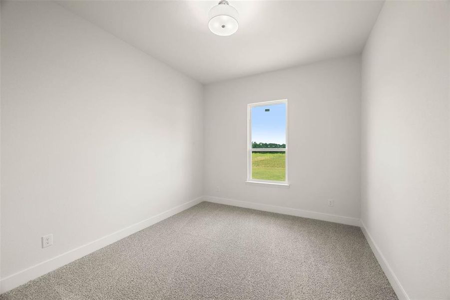 Spacious, unfurnished interior of a new home in , Waxahachie (Image 16).
