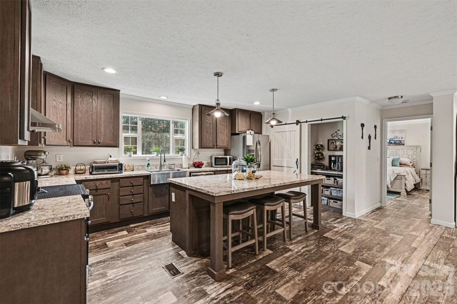 Furnished interior view inside a new home in , Lincolnton (Image 9).