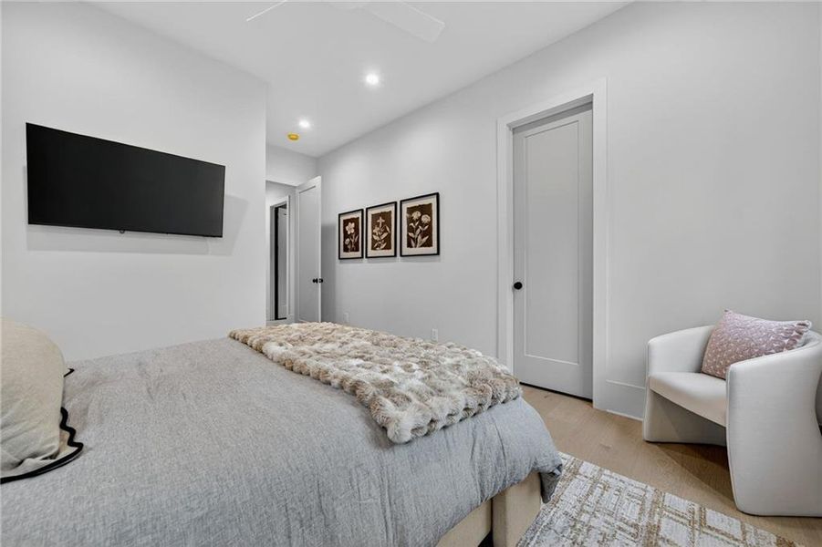 Furnished interior view inside a new home in , Atlanta (Image 39). Furnished interior view inside a new home in , Atlanta (Image 39).