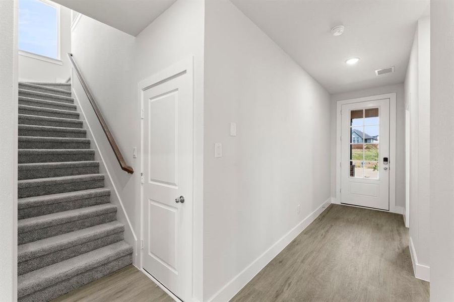 Spacious, unfurnished interior of a new home in Solterra, Mesquite (Image 24).