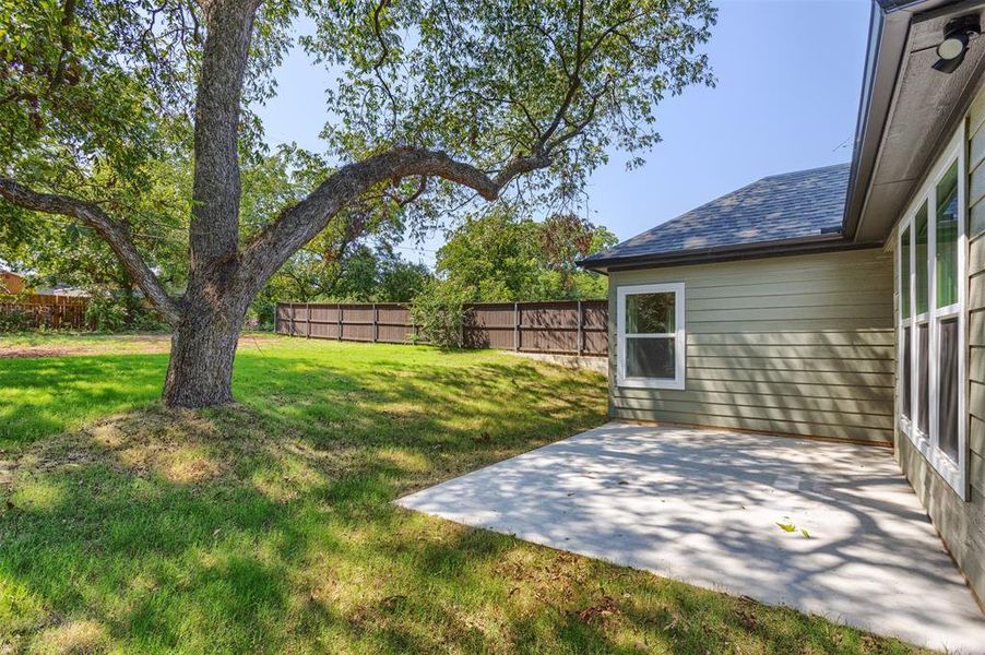 Backyard patio area Backyard patio area