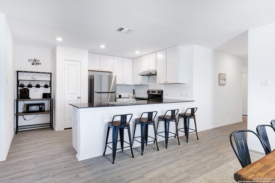Furnished interior view inside a new home in Vista Point, San Antonio (Image 12). Furnished interior view inside a new home in Vista Point, San Antonio (Image 12).