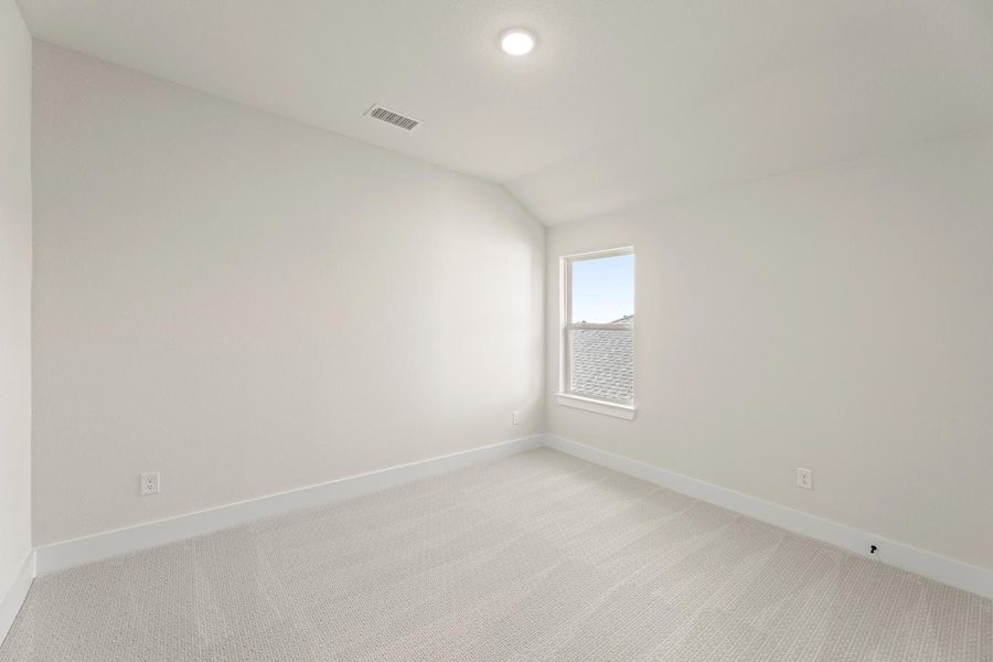 Spacious, unfurnished interior of a new home in Carriage Collection at Painted Tree, McKinney (Image 25).