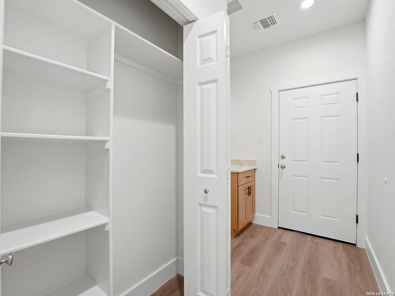 Image 43 of a home in .