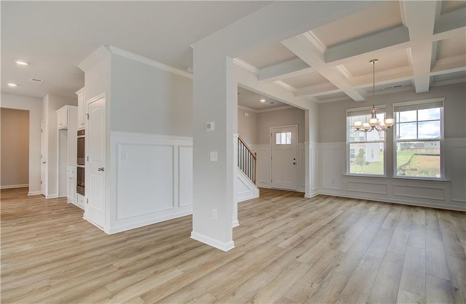 Spacious, unfurnished interior of a new home in Chapel Hill, Newnan (Image 9).