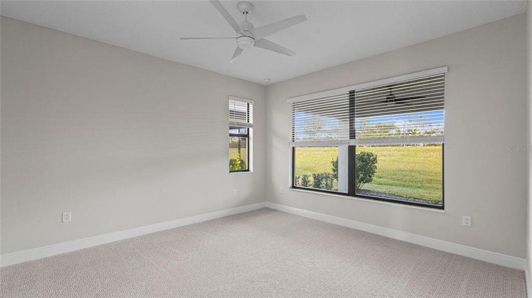 Spacious, unfurnished interior of a new home in Cresswind Lakewood Ranch, Lakewood Ranch (Image 16).