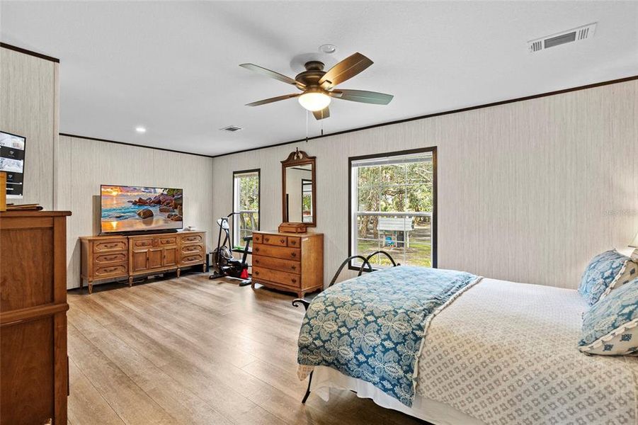 Furnished interior view inside a new home in , Okeechobee (Image 23).