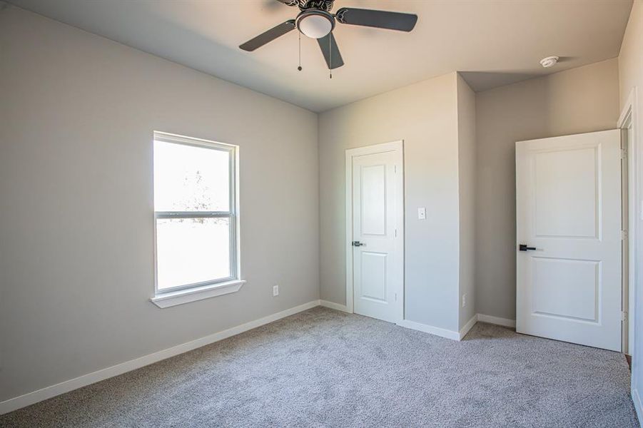 Spacious, unfurnished interior of a new home in , Bridgeport (Image 31).