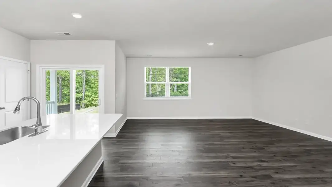 Spacious, unfurnished interior of a new home in Gates Village, Lugoff (Image 10). Spacious, unfurnished interior of a new home in Gates Village, Lugoff (Image 10).